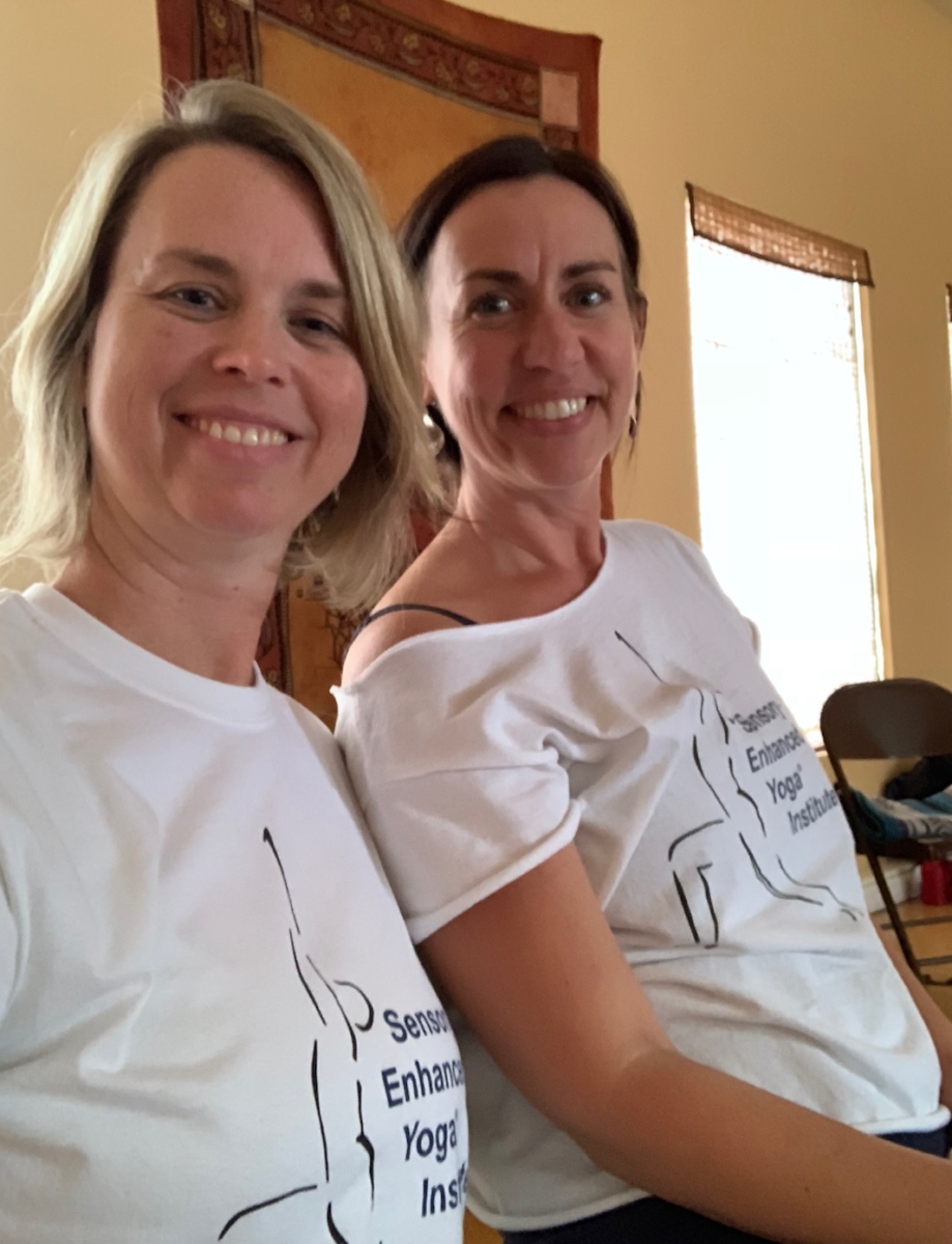 Anna & Julie